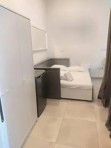 Ninety Eight Boutique Living Hotel Cospicua Malta